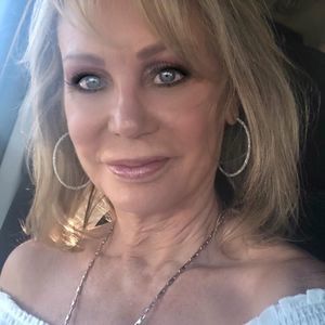 Meet your Posher, Lilly